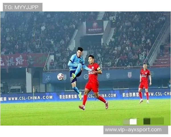 河南队凭李提香乌龙球领先浙江后防线三人染黄局势紧张 河南队凭李提香乌龙球领先浙江后防线三人染黄局势紧张