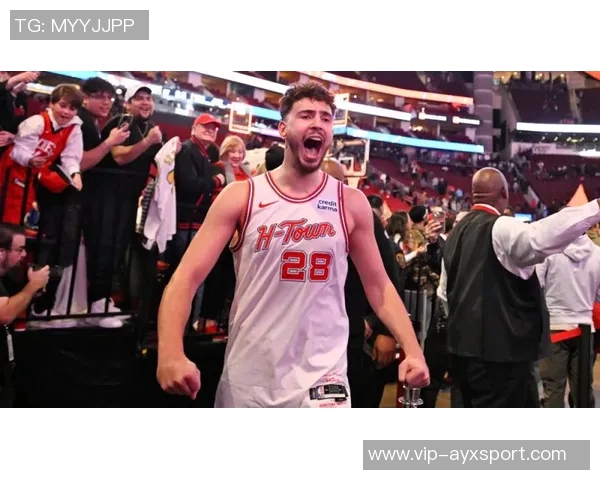 申京创历史成就单场30分10助攻5盖帽中锋新世纪首位表现引关注