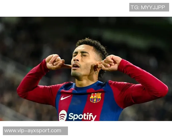 拉菲尼亚在蒙锥克球场参与43球即将回归诺坎普助力巴萨再创辉煌