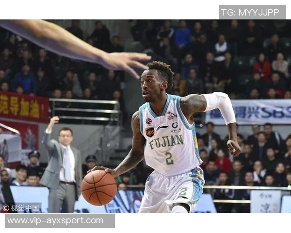 海史密斯缺席八周但更衣室领导力成留队关键因素