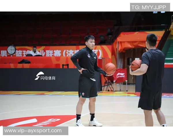 山东高速男篮新赛季前八个主场继续在临沂举行球迷期待热情再燃 山东高速男篮新赛季前八个主场继续在临沂举行球迷期待热情再燃